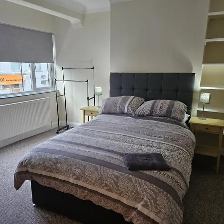 Leigh-On-Sea Retreat - 2 Bedroom Apartment Exterior photo
